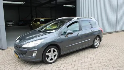 Occasion Peugeot 308 SW Signature Sky 109 PK (80 kW) 2010 Stationwagen