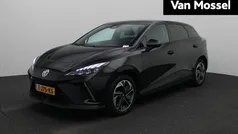 Zwart Gebruikt 2023 MG MG4 EV Luxury Hatchback | € 23.495 (Eerlijke prijs)