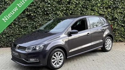 Occasion 2015 VW Polo LOUNGE Hatchback | € 9.499 (Eerlijke prijs)