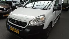 Wit Gebruikt 2018 Peugeot Partner Premium MPV | € 6.950 (Super prijs)