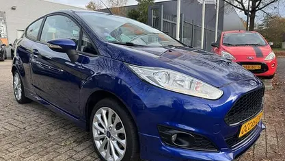 Blauw Gebruikt 2014 Ford Fiesta ST-Line Hatchback | € 7.299 (Eerlijke prijs)