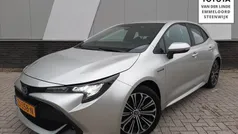 Grijs Gebruikt 2019 Toyota Corolla Edition Hatchback | € 18.999 (Eerlijke prijs)