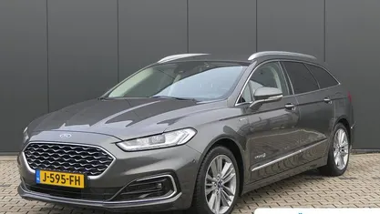 Grijs Gebruikt 2019 Ford Mondeo Vignale Stationwagen | € 20.935 (Eerlijke prijs)