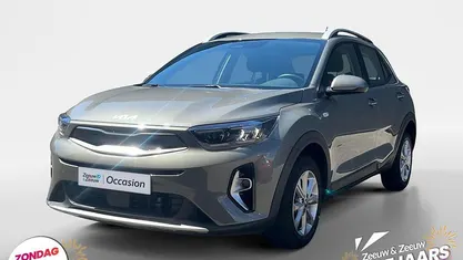 Gebruikt 2023 Kia Stonic SUV | € 20.695 (Eerlijke prijs)