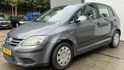 Grijs Gebruikt 2005 VW Golf Plus Cross MPV | € 1.250 (Goede deal)