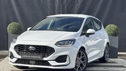 Wit Gebruikt 2023 Ford Fiesta ST-Line Hatchback | € 17.945 (Eerlijke prijs)