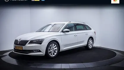 Gebruikt 2016 Skoda Superb Business Line Stationwagen | € 16.750 (Eerlijke prijs)