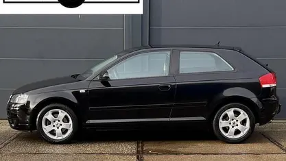Gebruikt 2004 Audi A3 Attraction Hatchback | € 1.900 (Eerlijke prijs)