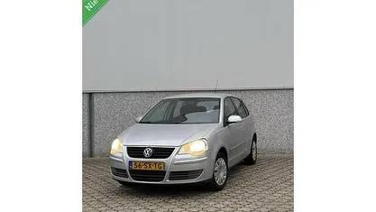 Grijs Gebruikt 2006 VW Polo Sportline Hatchback | € 2.699 (Eerlijke prijs)