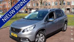 Grijs, metallic lak Gebruikt 2017 Peugeot 2008 Allure SUV | € 8.944 (Goede deal)