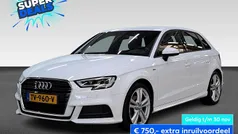 Wit Gebruikt 2018 Audi A3 Sportback S-Line Hatchback | € 21.925 (Eerlijke prijs)