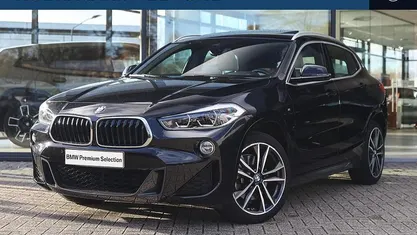 Zwart (metallic) Gebruikt 2020 BMW X2 Executive SUV | € 29.950 (Eerlijke prijs)