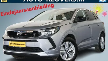 Grijs Gebruikt 2024 Opel Grandland X Edition SUV | € 28.900 (Eerlijke prijs)