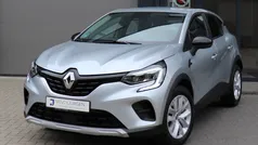 Grijs Gebruikt 2023 Renault Captur Evolution SUV | € 26.850 (Eerlijke prijs)
