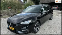 Zwart, metallic lak Gebruikt 2021 Seat Leon Business Stationwagen | € 21.999 (Eerlijke prijs)