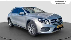 Grijs, metallic lak Gebruikt 2019 Mercedes GLA180 Business SUV | € 25.940 (Eerlijke prijs)