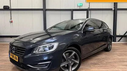 Occasion 2013 Volvo V60 Summum Stationwagen | € 5.990 (Eerlijke prijs)
