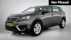 Grijs Gebruikt 2020 Peugeot 5008 SUV | € 17.940 (Super prijs)