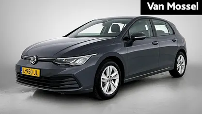 Grijs Gebruikt 2021 VW Golf VII Life Hatchback | € 19.900 (Eerlijke prijs)