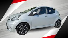 Grijs Gebruikt 2013 Toyota Aygo Hatchback | € 5.200 (Eerlijke prijs)