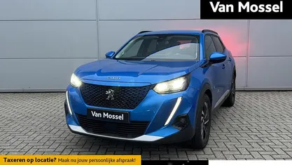 Blauw Gebruikt 2021 Peugeot e-2008 Allure SUV | € 16.440 (Eerlijke prijs)