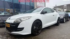 Wit Gebruikt 2010 Renault Mégane Coupé R.S. Coupé | € 9.249 (Eerlijke prijs)