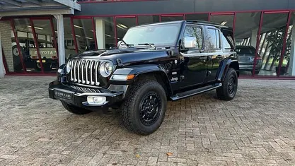 Zwart Gebruikt 2023 Jeep Wrangler Unlimited Sahara SUV | € 68.950 (Eerlijke prijs)