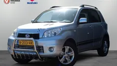 Grijs Gebruikt 2010 Daihatsu Terios SUV | € 9.899 (Eerlijke prijs)
