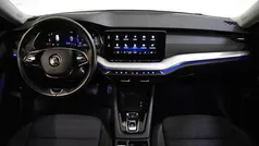 Blauw Gebruikt 2021 Skoda Octavia Business Line Stationwagen | € 23.945 (Goede deal)