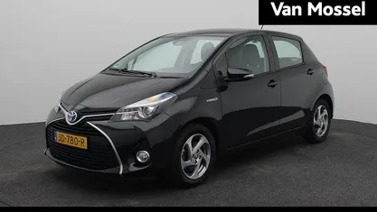 Occasion 2016 Toyota Yaris Hybrid Trend Hatchback | € 13.940 (Eerlijke prijs)