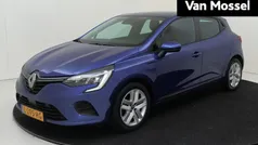 Gebruikt 2021 Renault Clio V Zen Hatchback | € 12.735 (Eerlijke prijs)