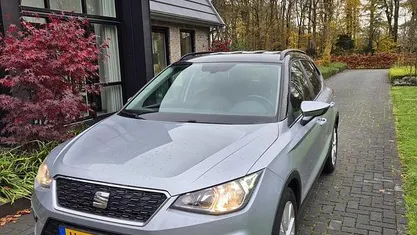 Grijs Gebruikt 2020 Seat Arona Business SUV | € 16.340 (Eerlijke prijs)