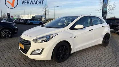 Occasion Hyundai i30 135 PK (99 kW) 2015 Wit Hatchback