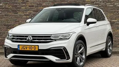Occasion 2022 VW Tiguan R-line SUV | € 35.950 (Eerlijke prijs)