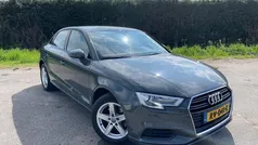 Grijs Gebruikt 2018 Audi A3 Sedan | € 14.950 (Eerlijke prijs)