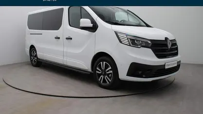 Wit Gebruikt 2024 Renault Trafic Van | € 33.995 (Eerlijke prijs)