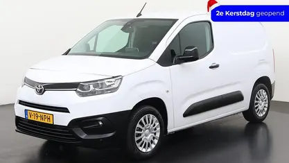 Gebruikt 2024 Toyota Proace City City MPV | € 18.352 (Super prijs)