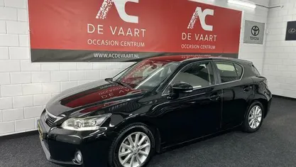 Zwart Gebruikt 2013 Lexus CT200h Business Edition Hatchback | € 12.250 (Eerlijke prijs)