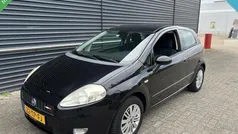 Zwart Gebruikt 2006 Fiat Grande Punto Hatchback | € 1.450 (Eerlijke prijs)