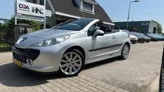 Grijs Gebruikt 2008 Peugeot 207 CC Cabriolet | € 2.950 (Eerlijke prijs)