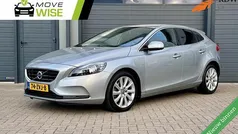 Gebruikt 2013 Volvo V40 Momentum Stationwagen | € 10.845 (Eerlijke prijs)
