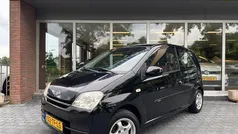 Zwart Gebruikt 2006 Daihatsu Cuore Hatchback | € 1.750 (Eerlijke prijs)