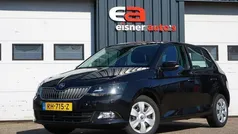 Zwart, metallic lak Gebruikt 2017 Skoda Fabia Ambition Hatchback | € 8.949 (Goede deal)