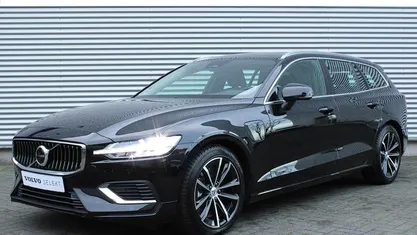 Gebruikt 2025 Volvo V60 Stationwagen | € 41.950 (Eerlijke prijs)