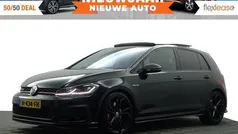 Zwart metallic Gebruikt 2019 VW Golf VII Select Hatchback | € 34.900 (Goede deal)