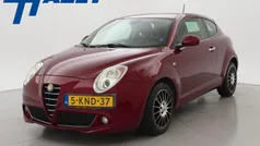 Rood Gebruikt 2013 Alfa Romeo MiTo Distinctive Hatchback | € 3.450 (Eerlijke prijs)