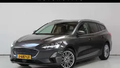 Grijs, metallic lak Gebruikt 2020 Ford Focus Business Edition Stationwagen | € 14.450 (Eerlijke prijs)