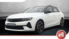 Wit Gebruikt 2024 Opel Astra Ultimate Hatchback | € 30.900 (Eerlijke prijs)
