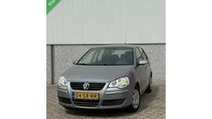 Grijs Gebruikt 2006 VW Polo Hatchback | € 2.999 (Eerlijke prijs)