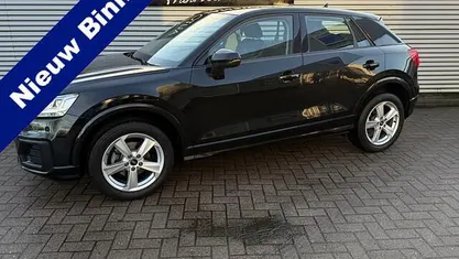 Zwart Occasion 2021 Audi Q2 SUV | € 20.445 (Eerlijke prijs)